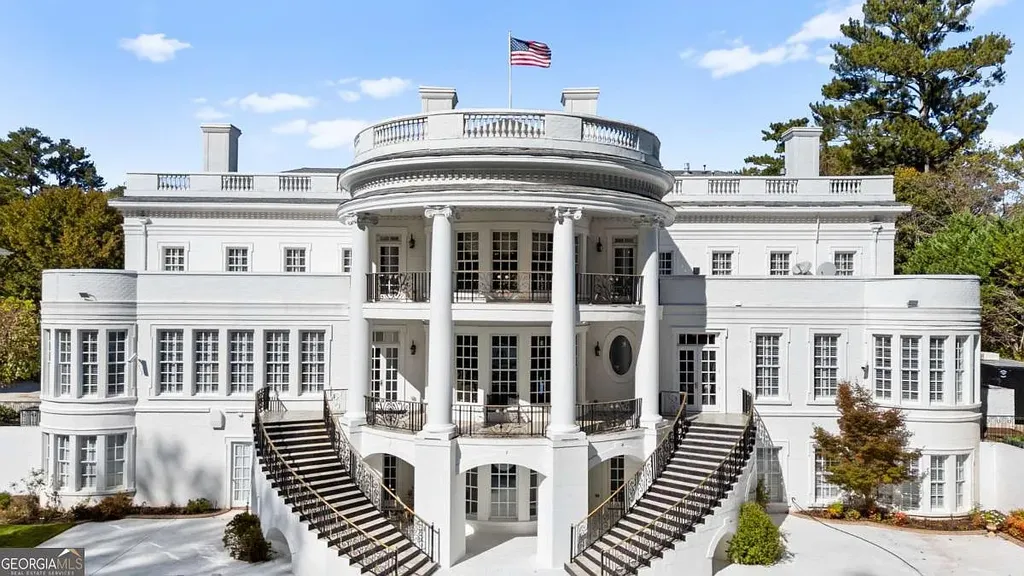Mega Mansions