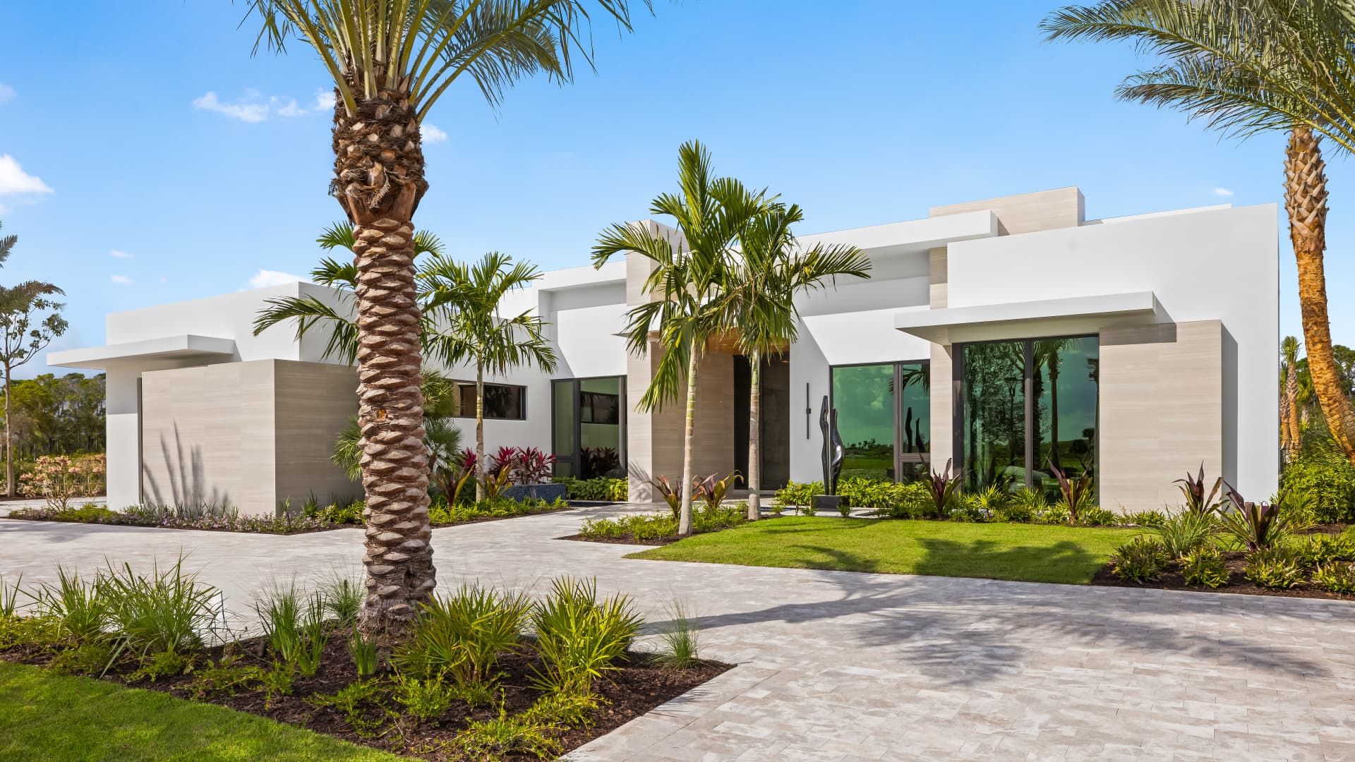 Luxurious Mansions