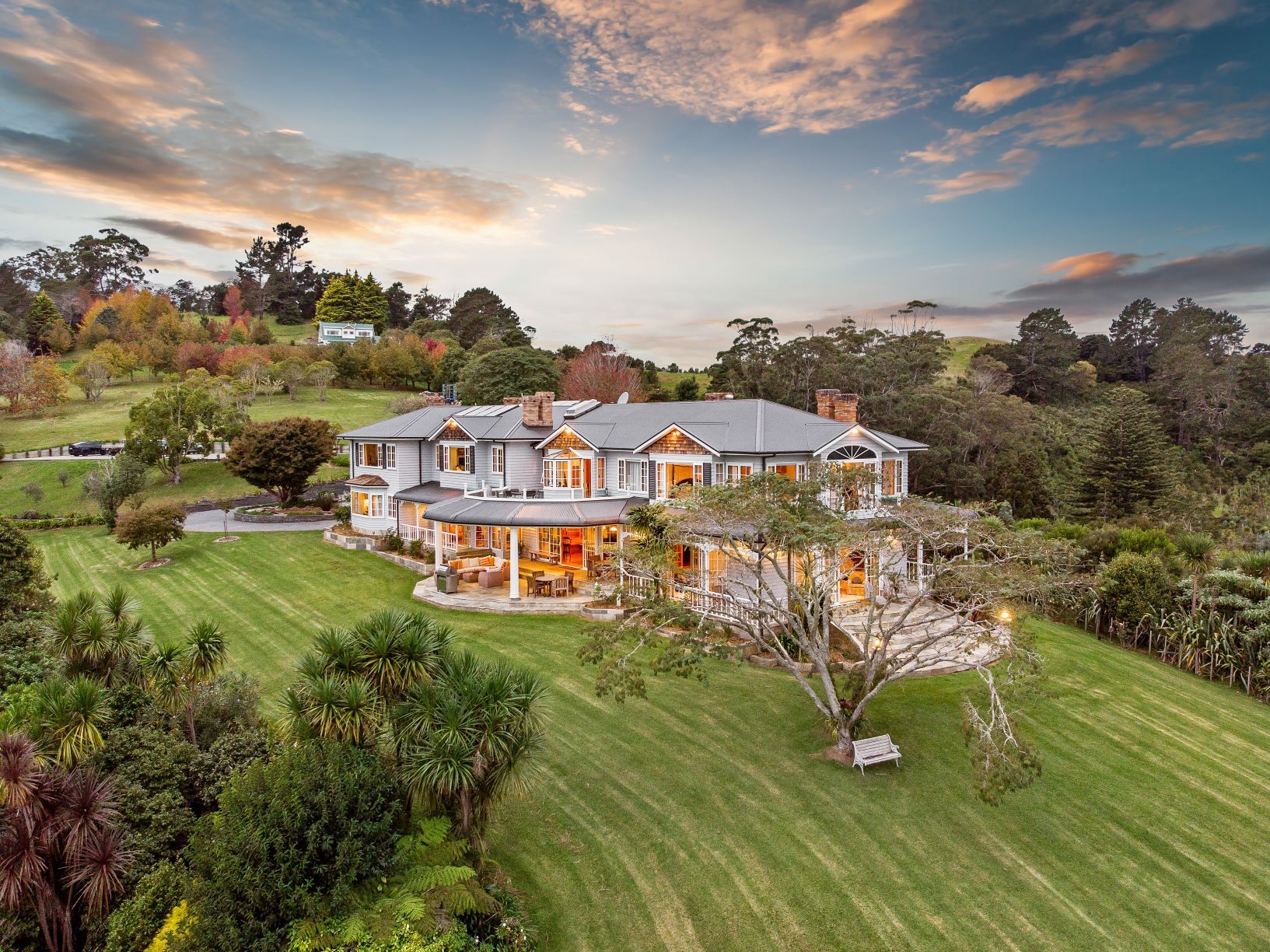 mansion with helipad