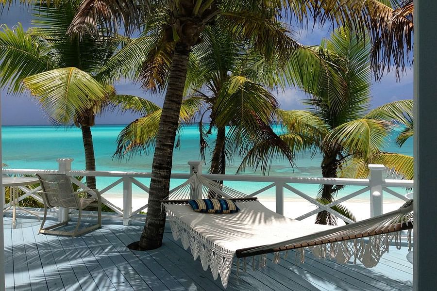 Bahamas beachfront villa