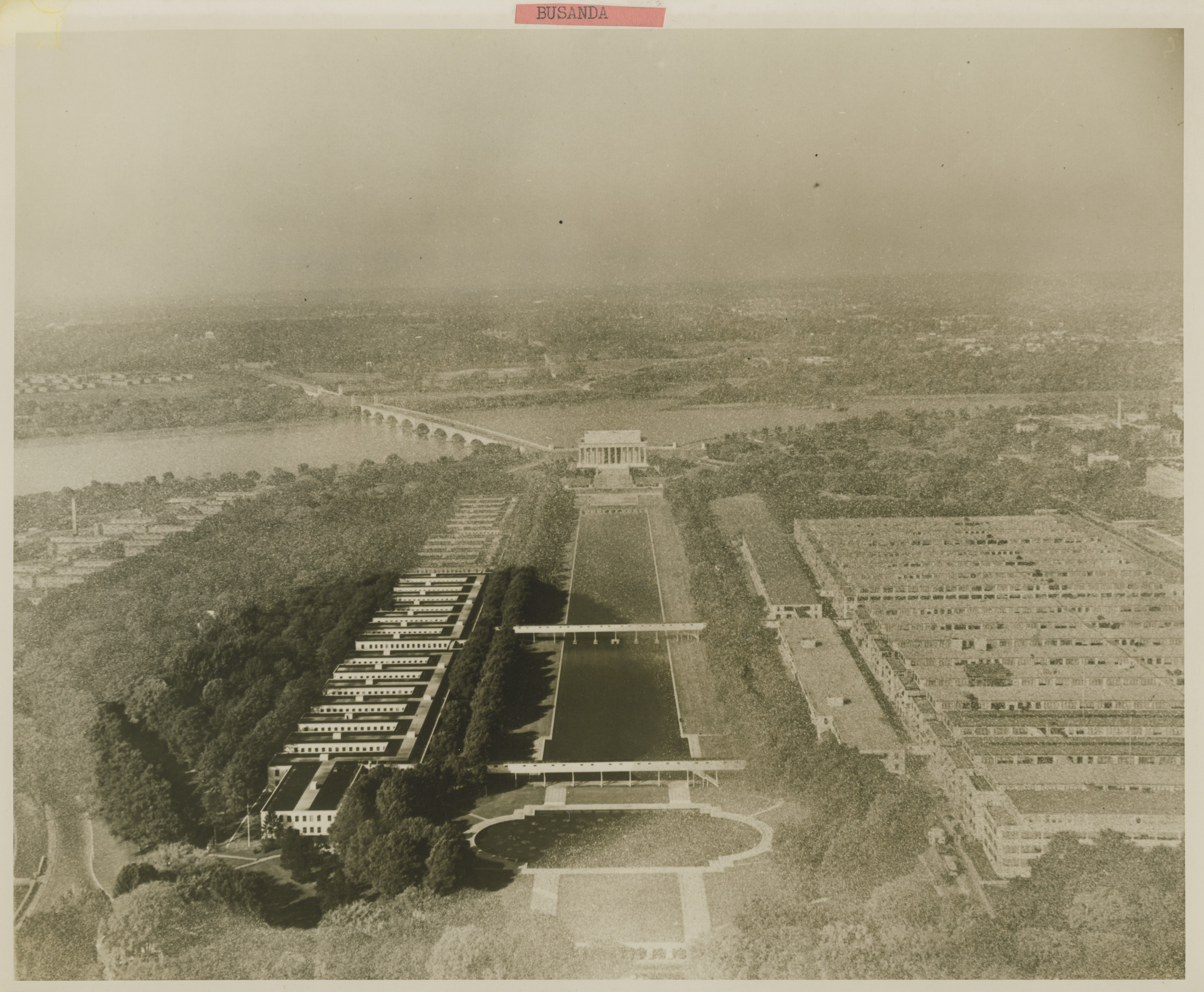 New Orleans mansion reflecting pool