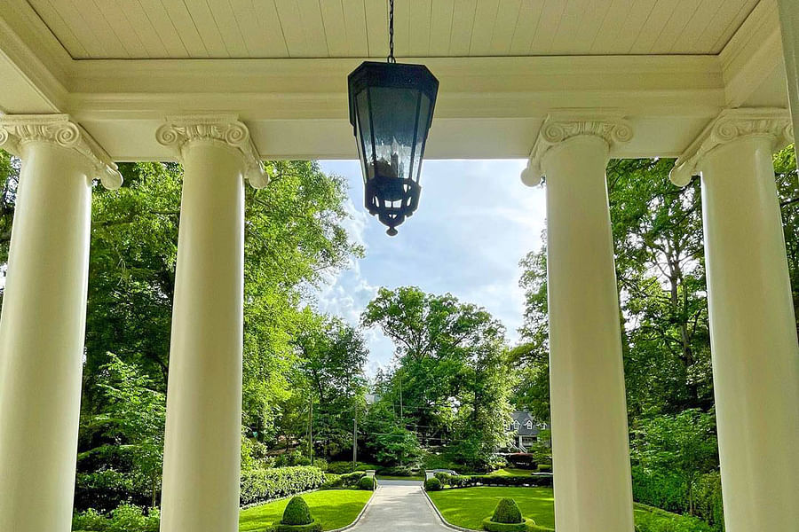 Historic facade Atlanta mansion