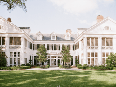 Wed in Elegance: Top Mansions in South Carolina for Your Dream Wedding